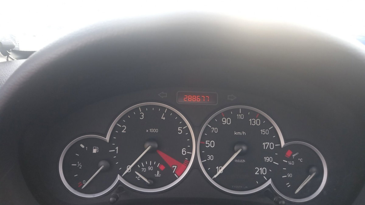 Peugeot 206 Cabrio 16V aut. CC Enfant Terrible (9)