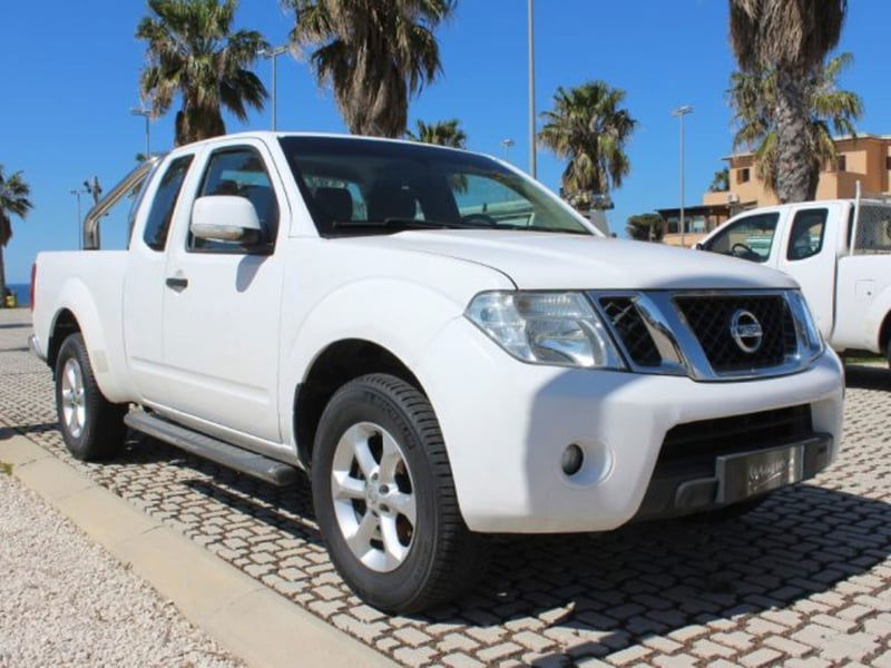Nissan Navara 2.5 dCi 190CV 4 porte Double Cab LE Plus