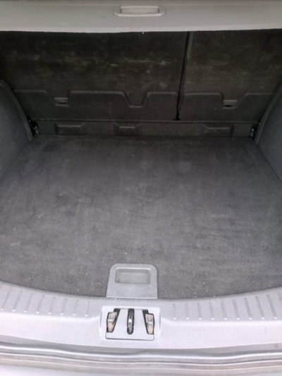 Ford Kuga 2.0 TDCI 150 CV S&S 4WD Powershift Titanium (11)