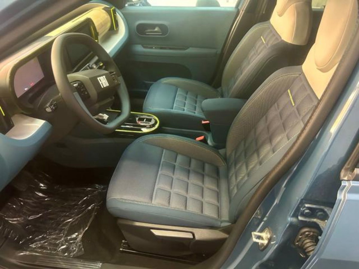 Fiat Grande Panda 1.2 La Prima 100cv (10)