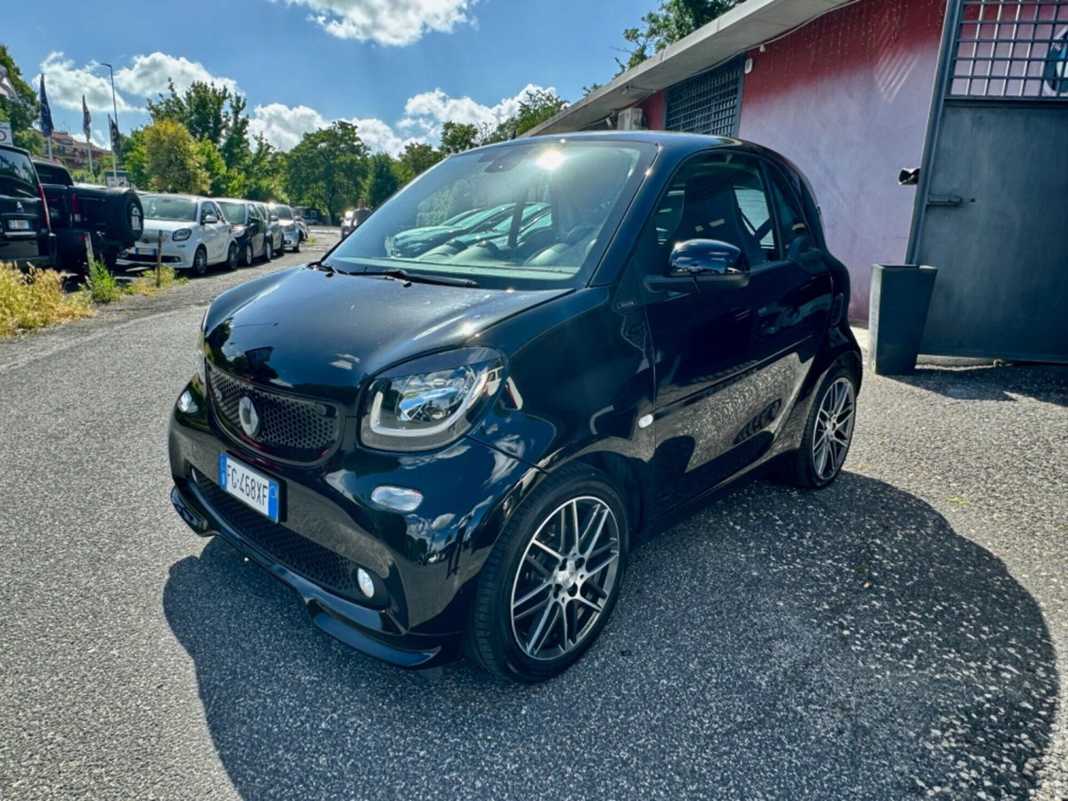 smart Fortwo BRABUS 0.9 Turbo twinamic Xclusive (2)