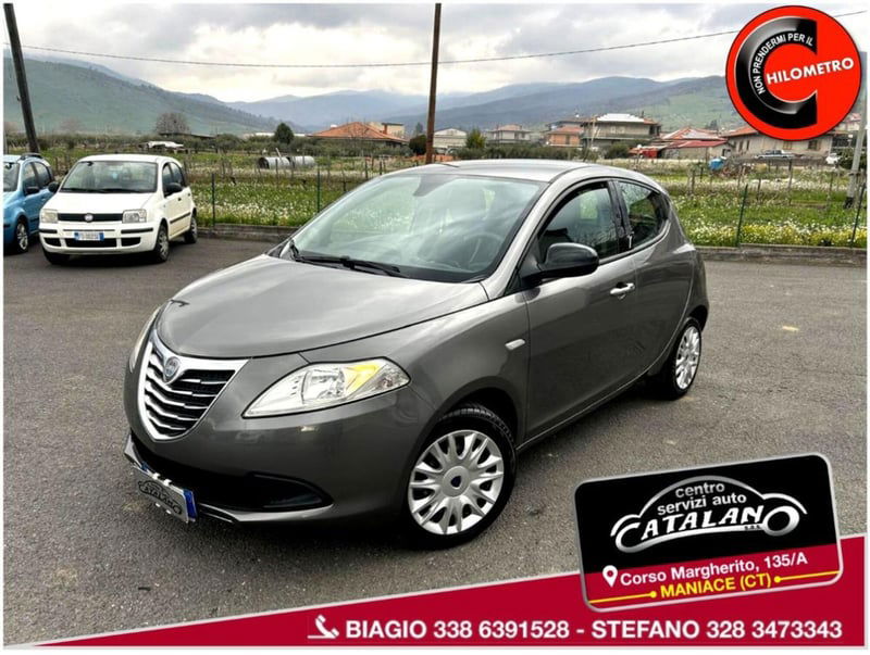 Lancia Ypsilon 1.2 69 CV 5 porte Platinum