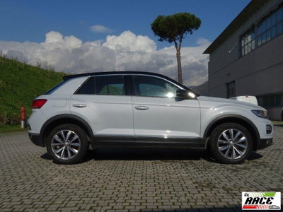Volkswagen T-Roc 1.0 tsi Style 115cv (8)