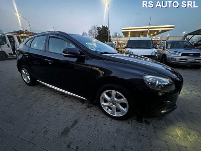 Volvo V40 Cross Country D3 Geartronic Momentum