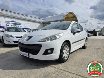 Peugeot 207 HDi 70CV 5p. Active usata