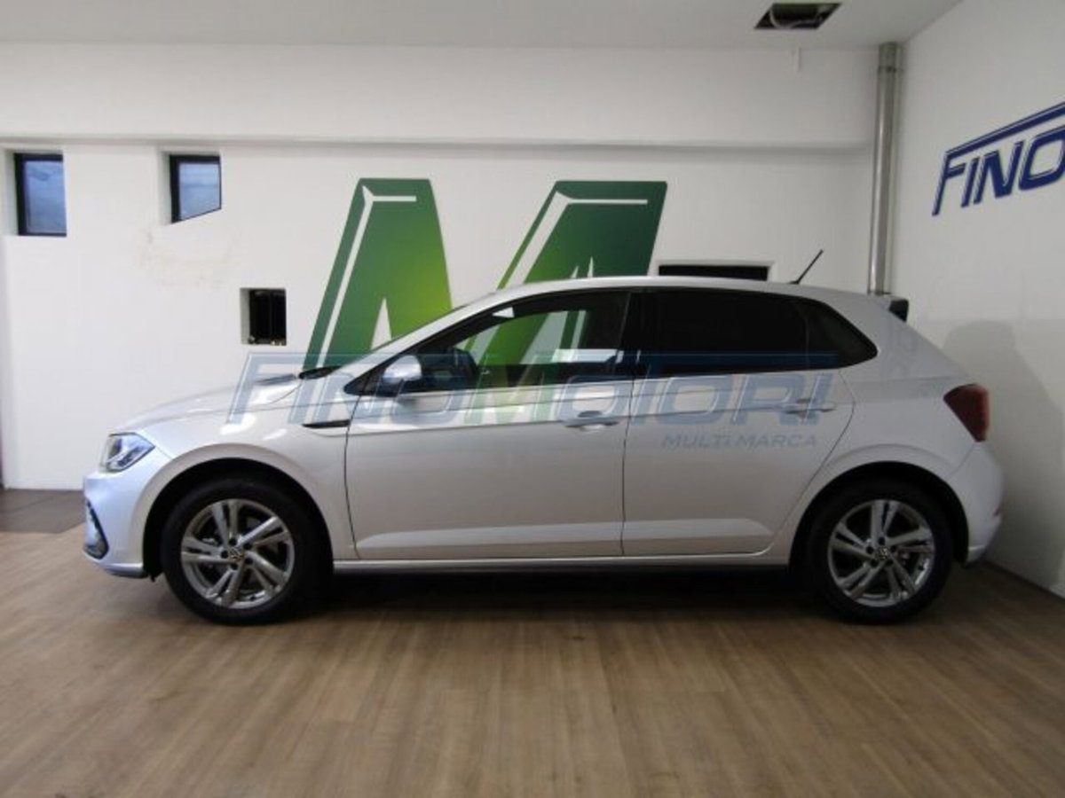 Volkswagen Polo 1.0 tsi R-Line 115cv dsg (6)
