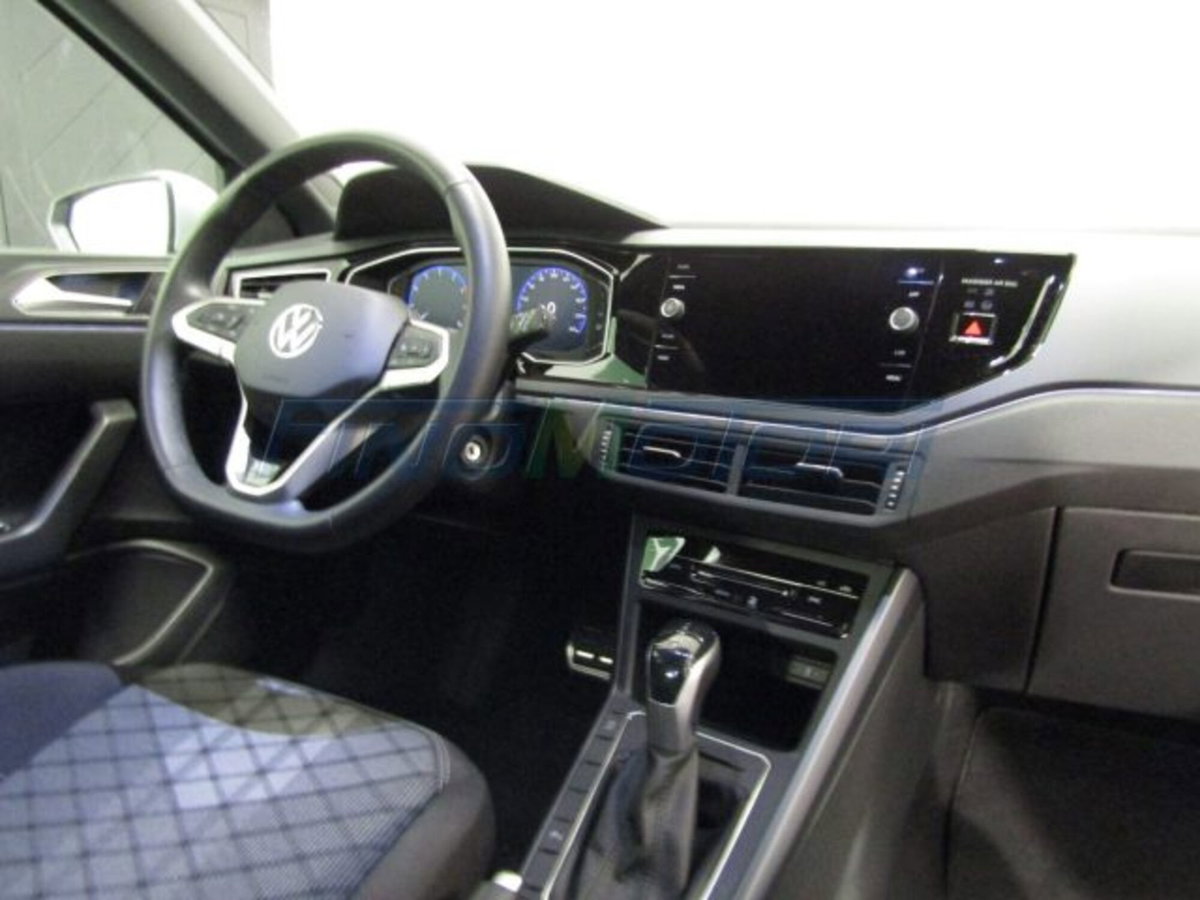 Volkswagen Polo 1.0 tsi R-Line 115cv dsg (7)