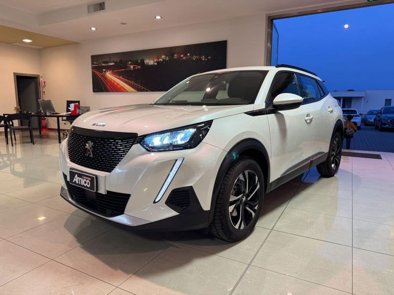 Peugeot 2008 BlueHDi 130 S&S EAT8 Allure Pack