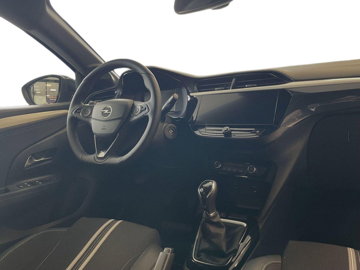 Opel Corsa 1.2 GS s&s 75cv (9)