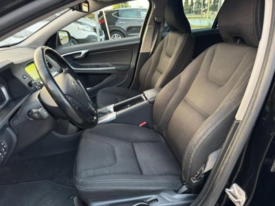Volvo V60 D2 1.6 Powershift Kinetic (16)