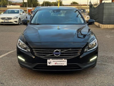 Volvo V60 D2 1.6 Powershift Kinetic (4)