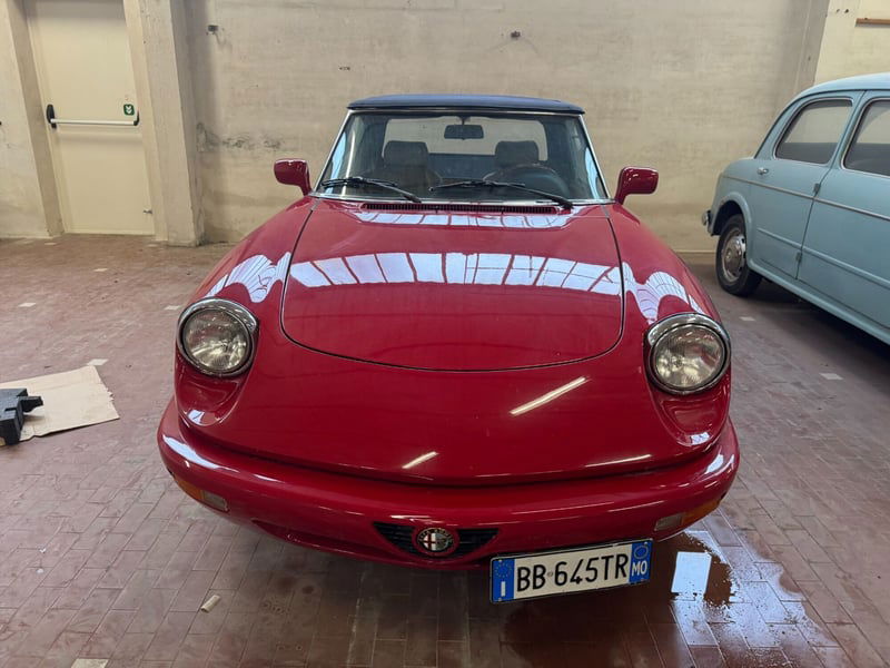 Alfa Romeo Spider 2.0i