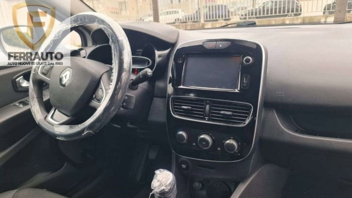 Renault Clio Sporter dCi 8V 75CV Start&Stop Energy Intens (6)