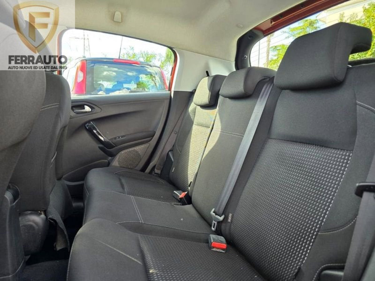 Peugeot 208 82 5p. GPL Allure (15)