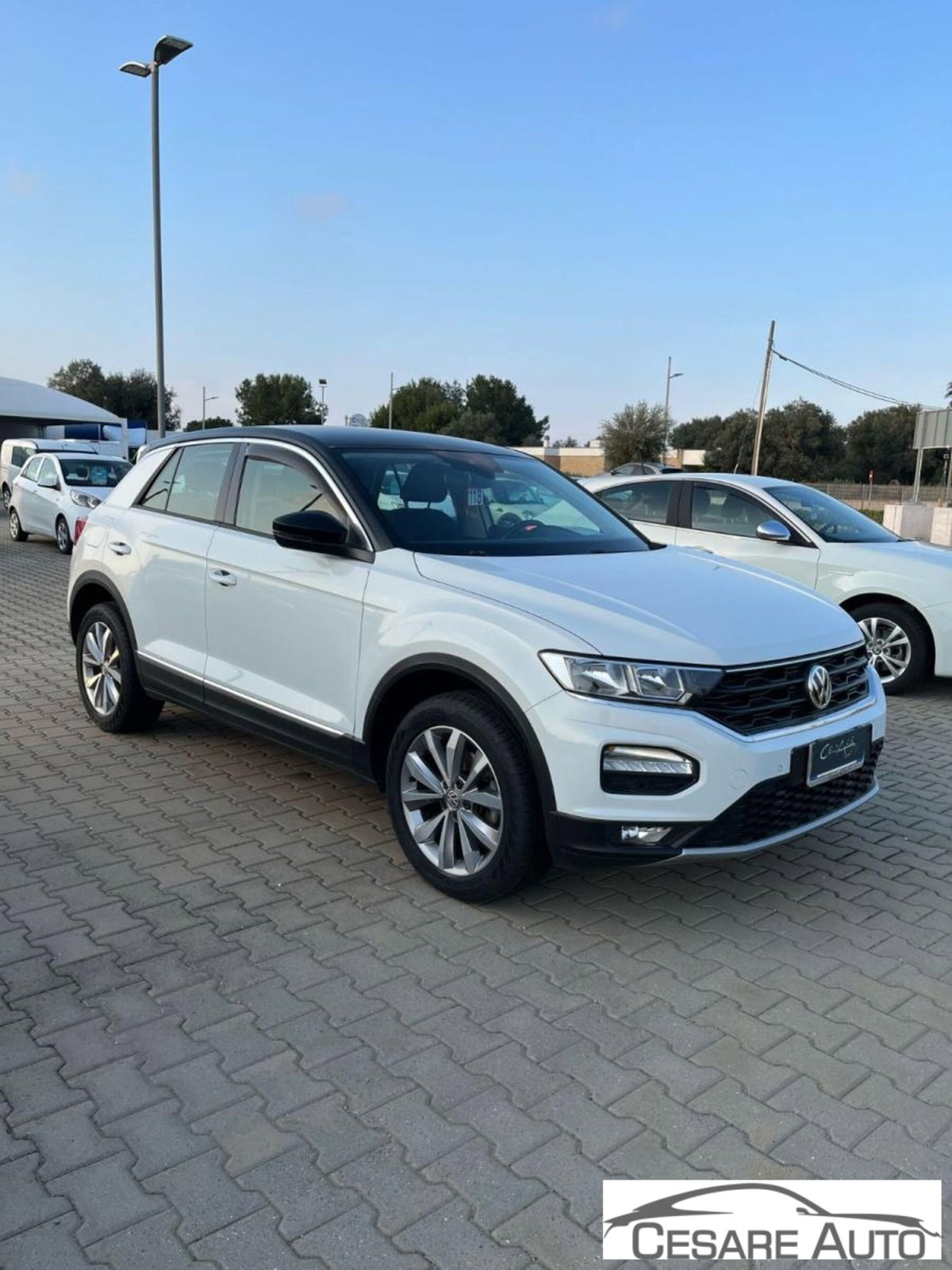 Volkswagen T-Roc 1.0 TSI Style (2)