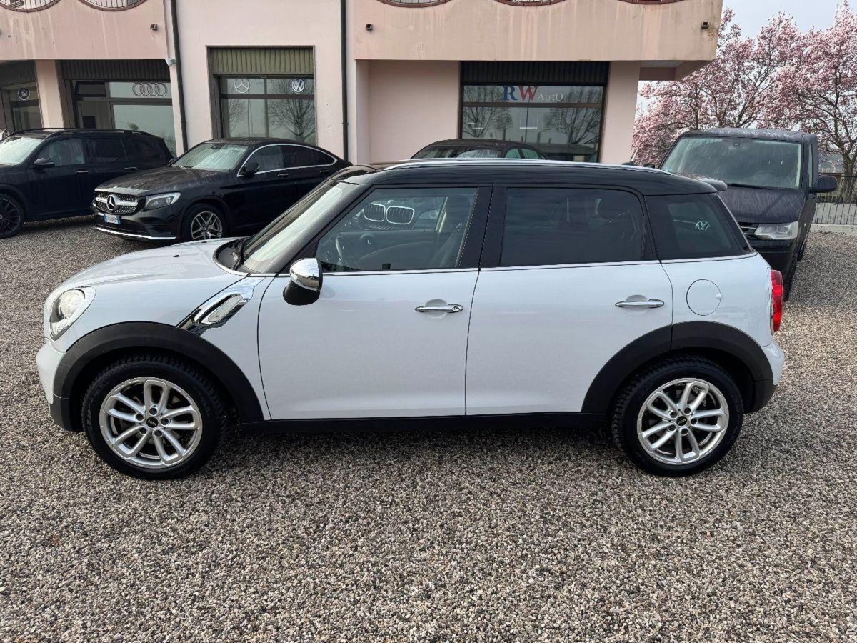 MINI Mini Countryman 2.0 Cooper D Business Countryman ALL4 Automatica (2)