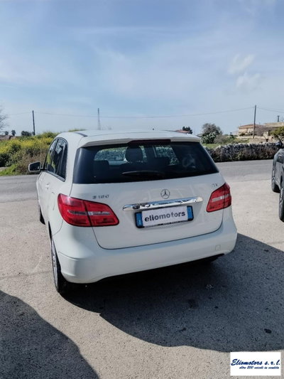 Mercedes-Benz Classe B 180 CDI Sport (3)