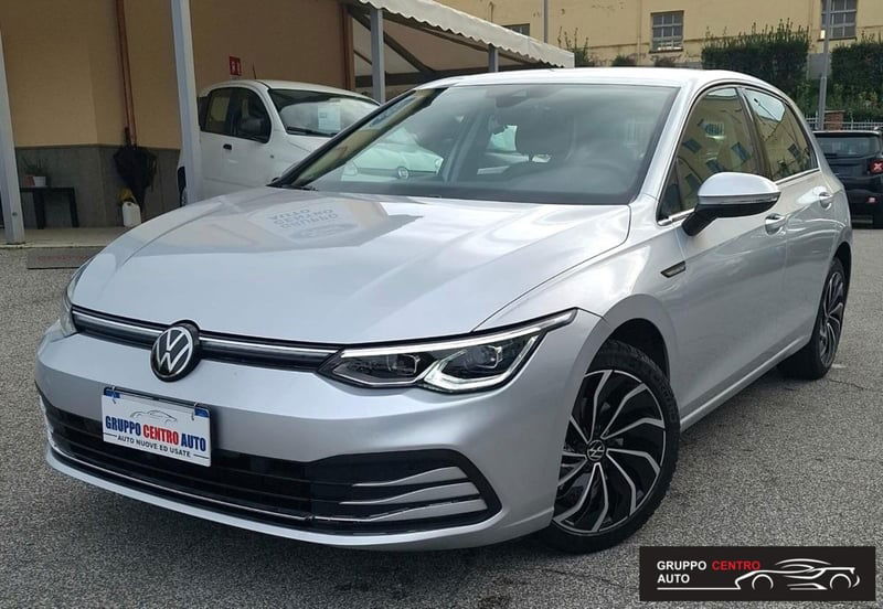Volkswagen Golf 1.5 eTSI 130 CV EVO ACT DSG Style
