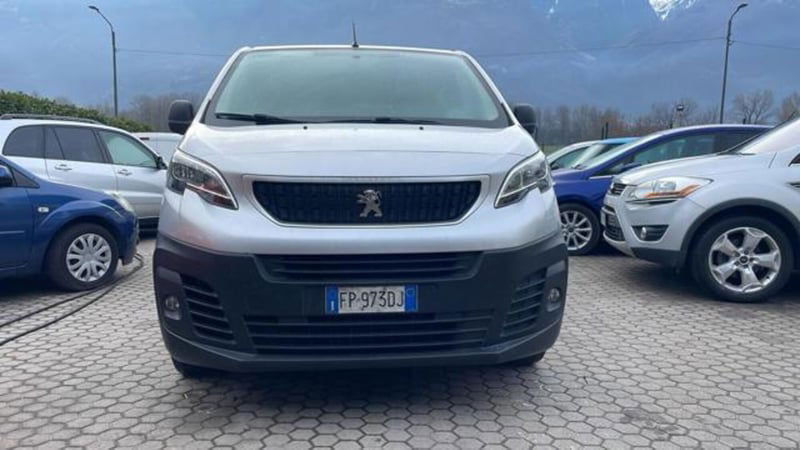 Peugeot Traveller BlueHDi 115 S&S Compact Allure