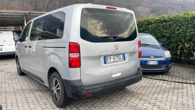 Peugeot Traveller BlueHDi 115 S&S Compact Allure (5)