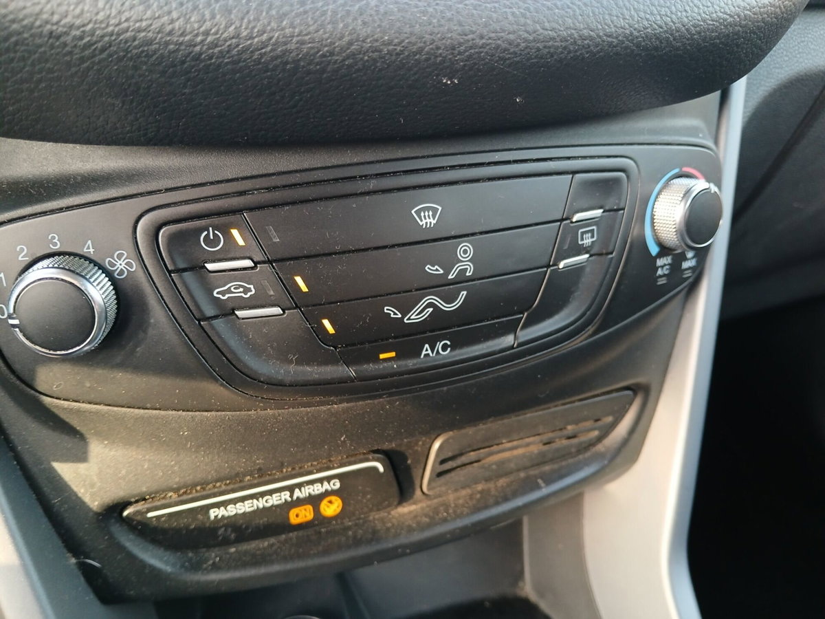 Ford B-Max B-Max 1.6 TDCi 95 CV (17)