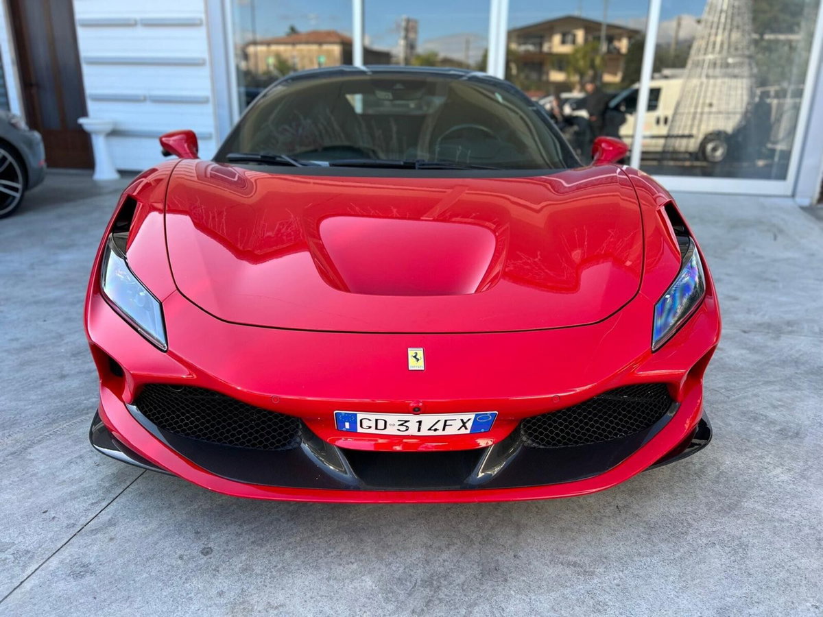 Ferrari F8 Coupé F8 Tributo (3)