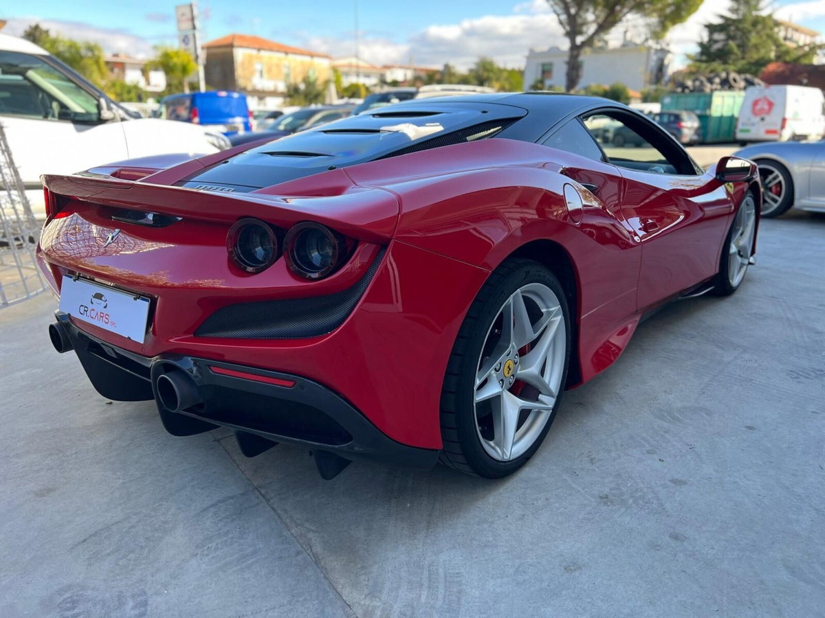 Ferrari F8 Coupé F8 Tributo (7)