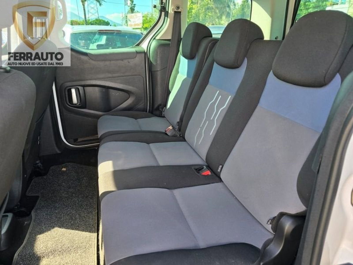 Peugeot Partner 1.6 HDi 115CV Outdoor (12)