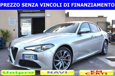 Alfa Romeo Giulia 2.2 Turbodiesel 160 CV AT8 Rosso Edizione usata