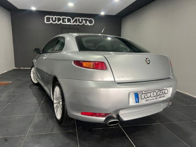 Alfa Romeo GT 1.9 MJT 16V Distinctive (3)