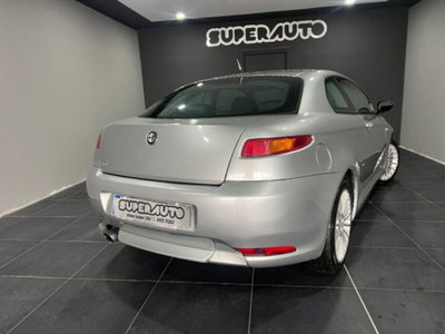 Alfa Romeo GT 1.9 MJT 16V Distinctive (5)