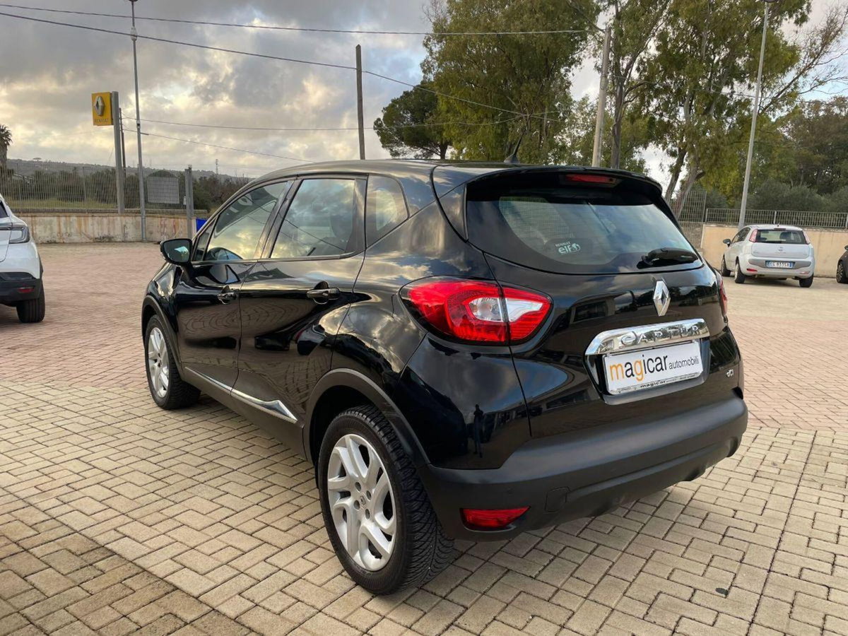 Renault Captur 1.5 dCi 8V 90 CV Start&Stop Zen (5)
