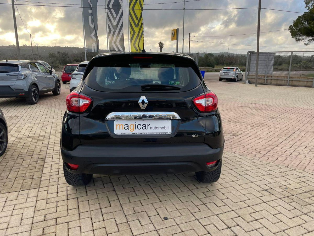 Renault Captur 1.5 dCi 8V 90 CV Start&Stop Zen (6)