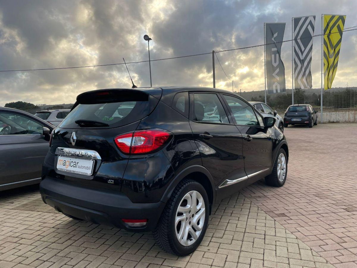 Renault Captur 1.5 dCi 8V 90 CV Start&Stop Zen (7)