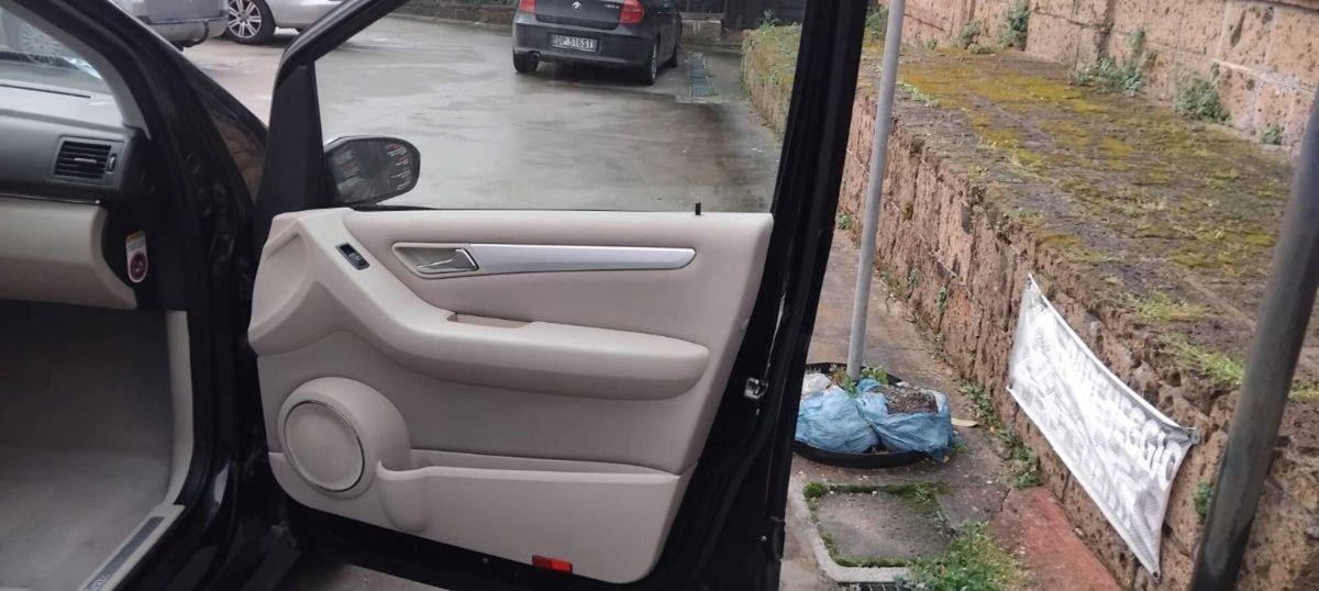 Mercedes-Benz Classe B 200 CDI Chrome (11)