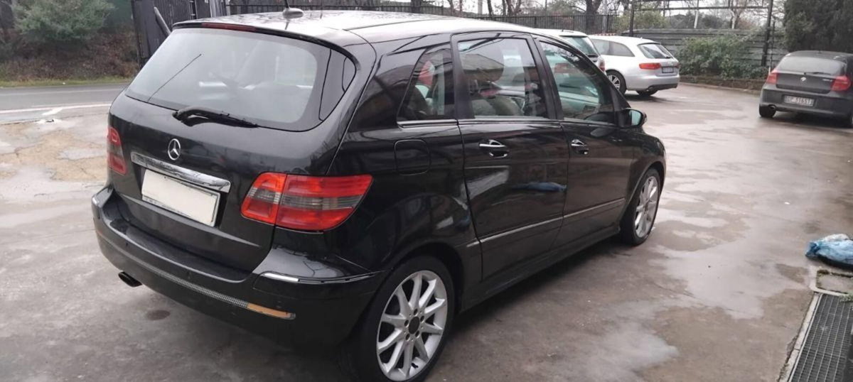 Mercedes-Benz Classe B 200 CDI Chrome (5)