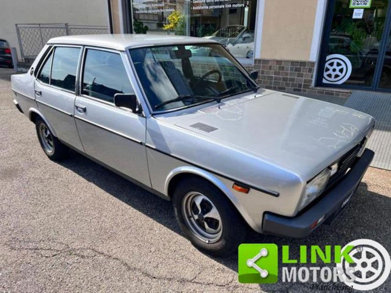 Fiat 131 1301 4 porte Super