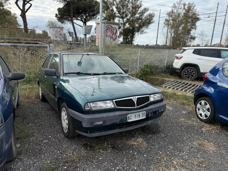 Lancia Delta 1.8 i.e. cat 5 porte
