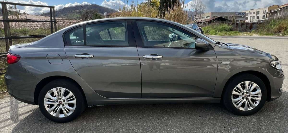 Fiat Tipo Tipo 1.6 Mjt 4 porte Opening Edition (3)