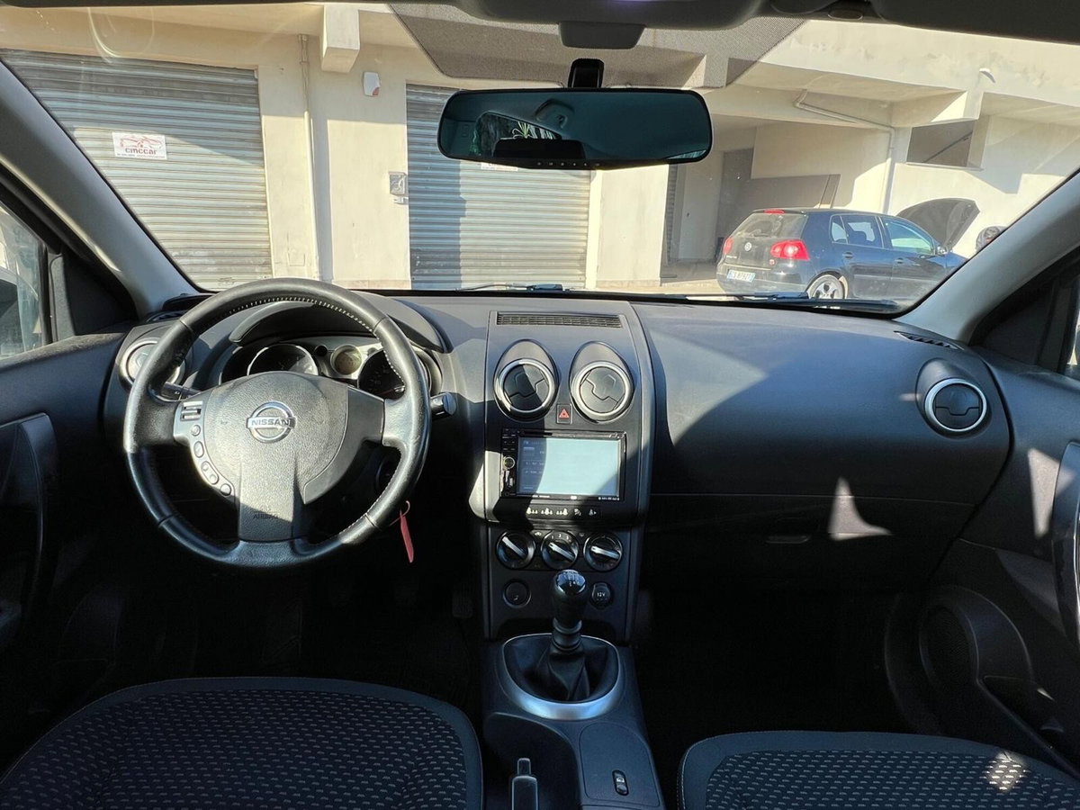 Nissan Qashqai 1.5 dCi Tekna (5)