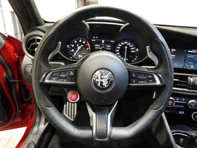 Alfa Romeo Giulia 2.9 T V6 AT8 Quadrifoglio (6)
