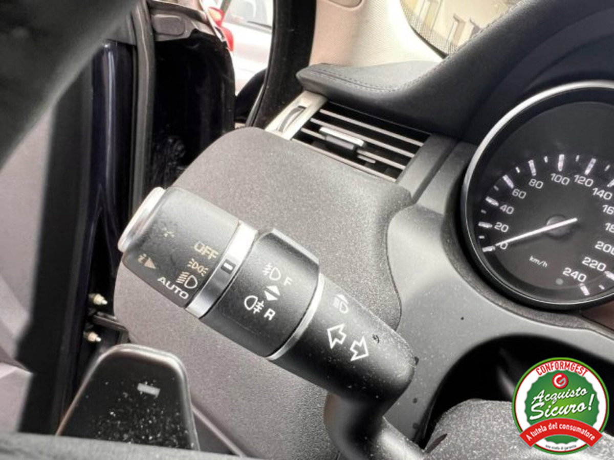 Land Rover Range Rover Evoque 2.2 TD4 5p. Dynamic (8)