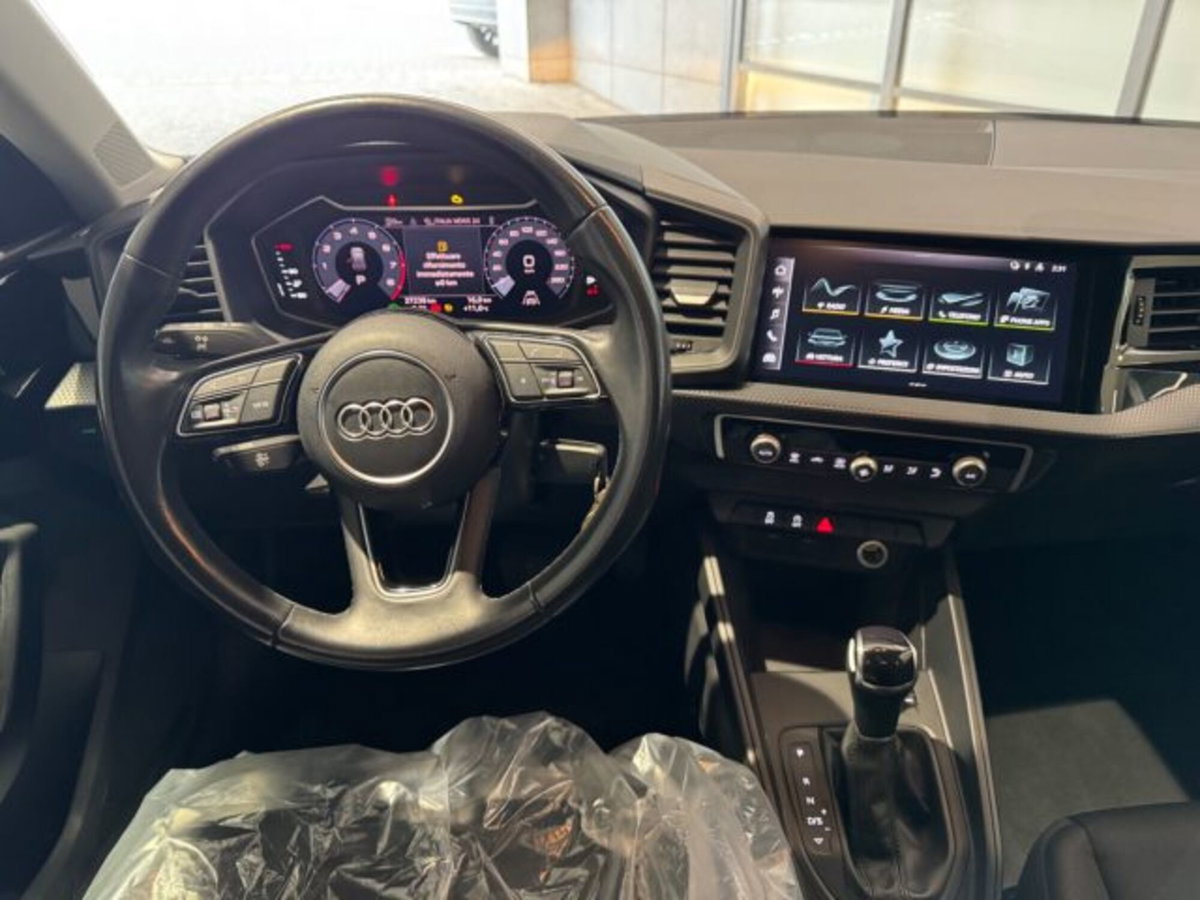 Audi A1 Sportback 25 TFSI S tronic Admired (10)