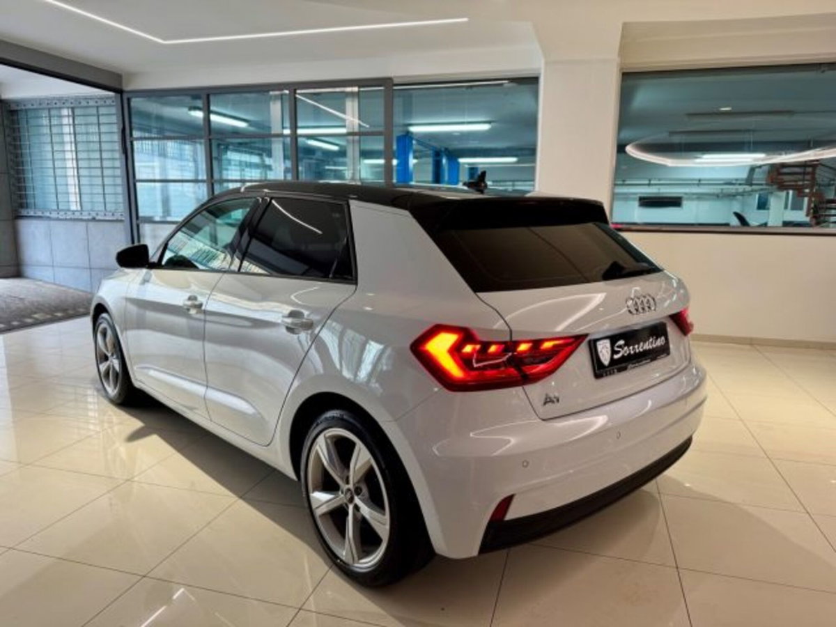 Audi A1 Sportback 25 TFSI S tronic Admired (6)
