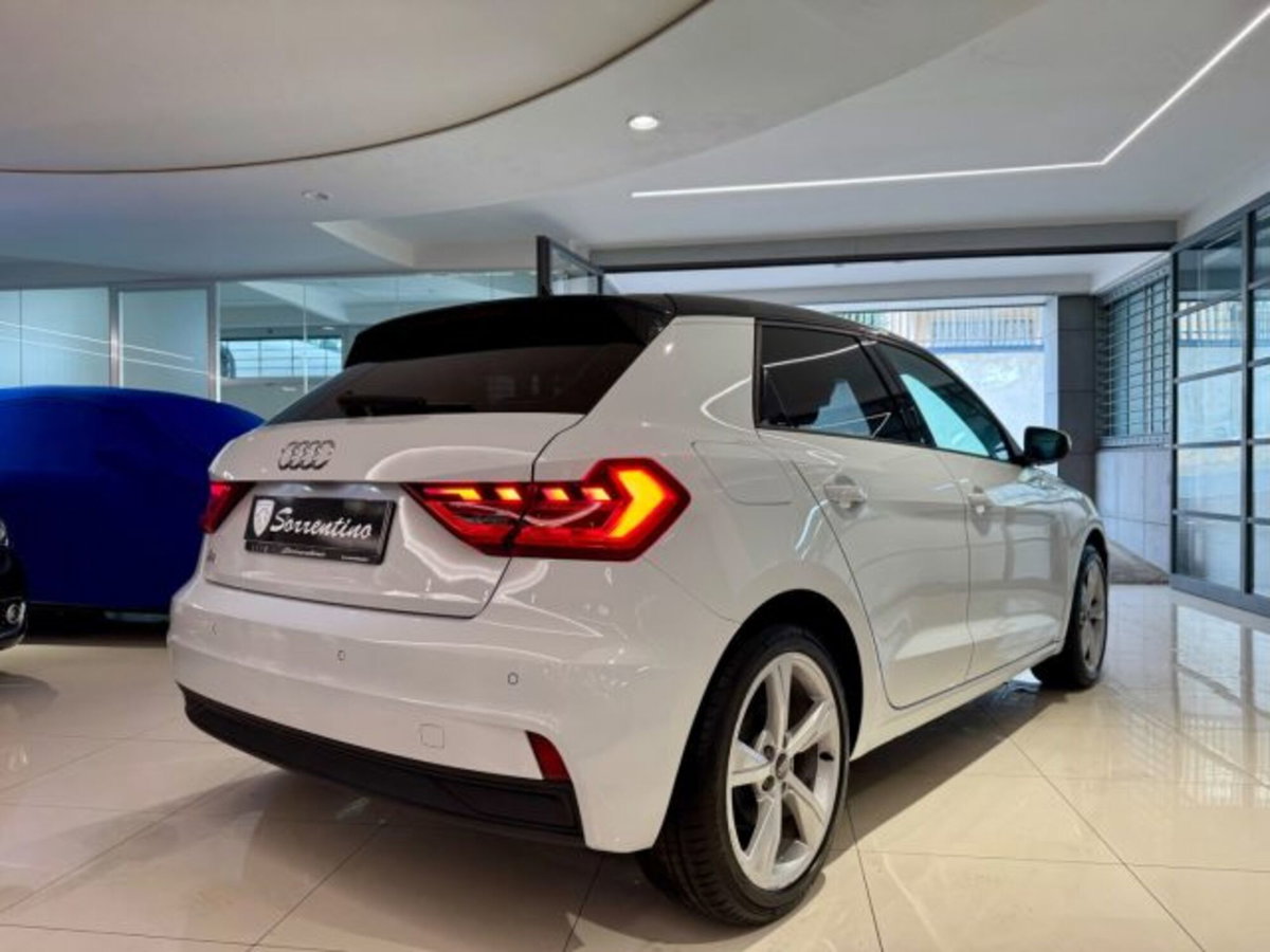 Audi A1 Sportback 25 TFSI S tronic Admired (9)