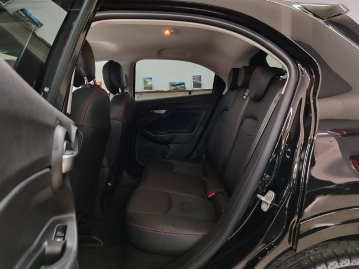 Fiat 500X 1.3 MultiJet 95 CV Sport Dolcevita (12)