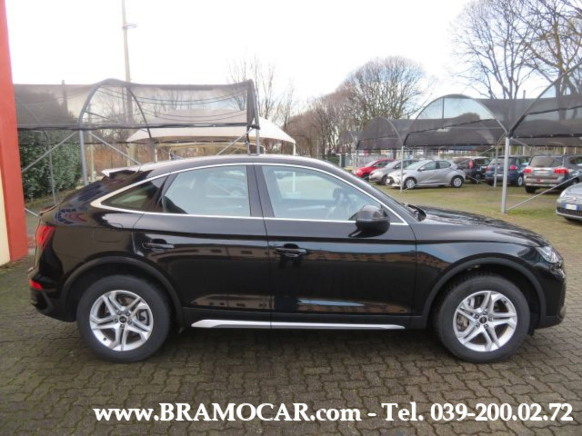 Audi Q5 Sportback Sportback 40 2.0 tdi mhev 12V quattro s-tronic (5)