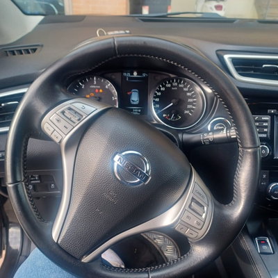 Nissan Qashqai 1.5 dCi Tekna (10)