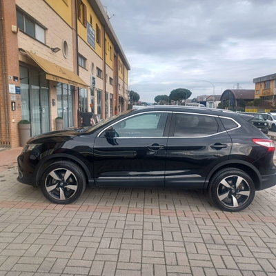 Nissan Qashqai 1.5 dCi Tekna (4)