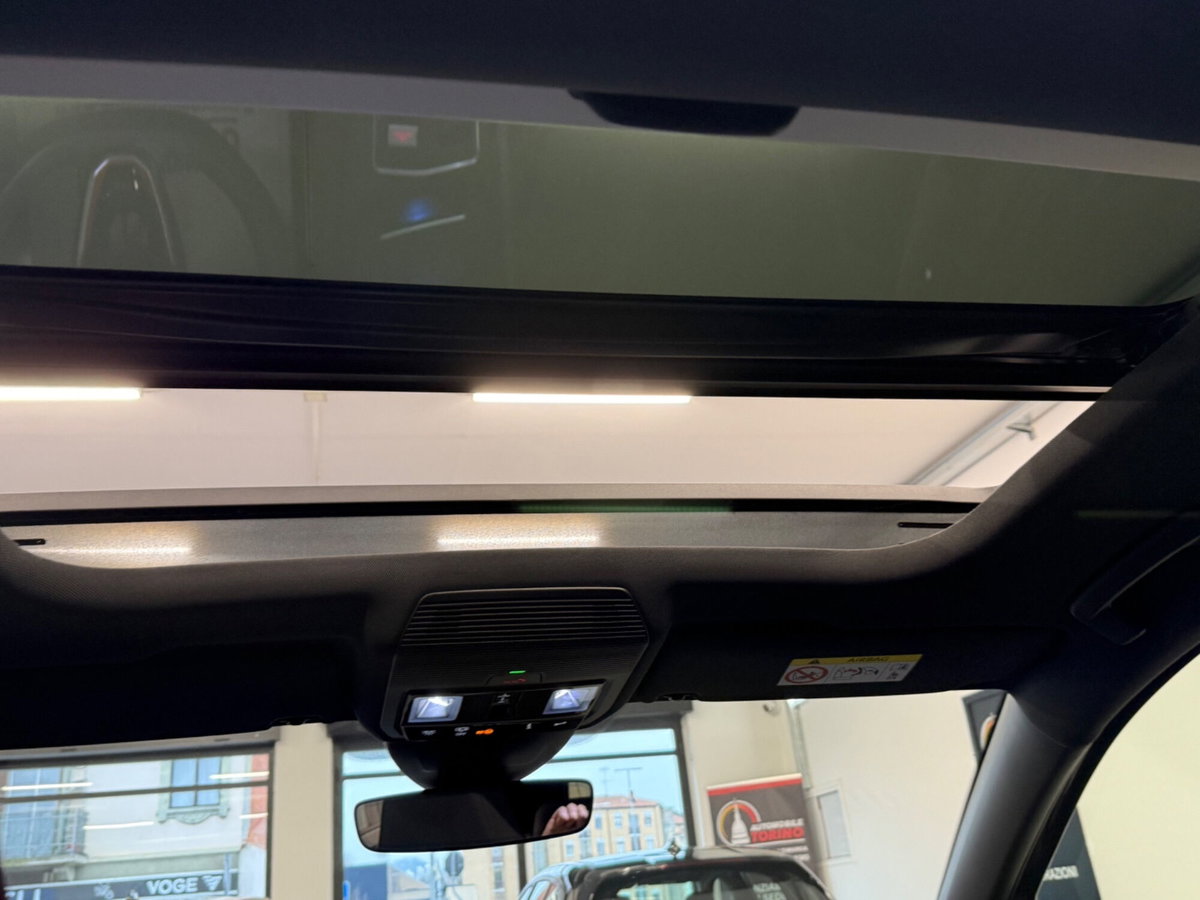 Volkswagen Golf 2.0 TSI GTI DSG (12)